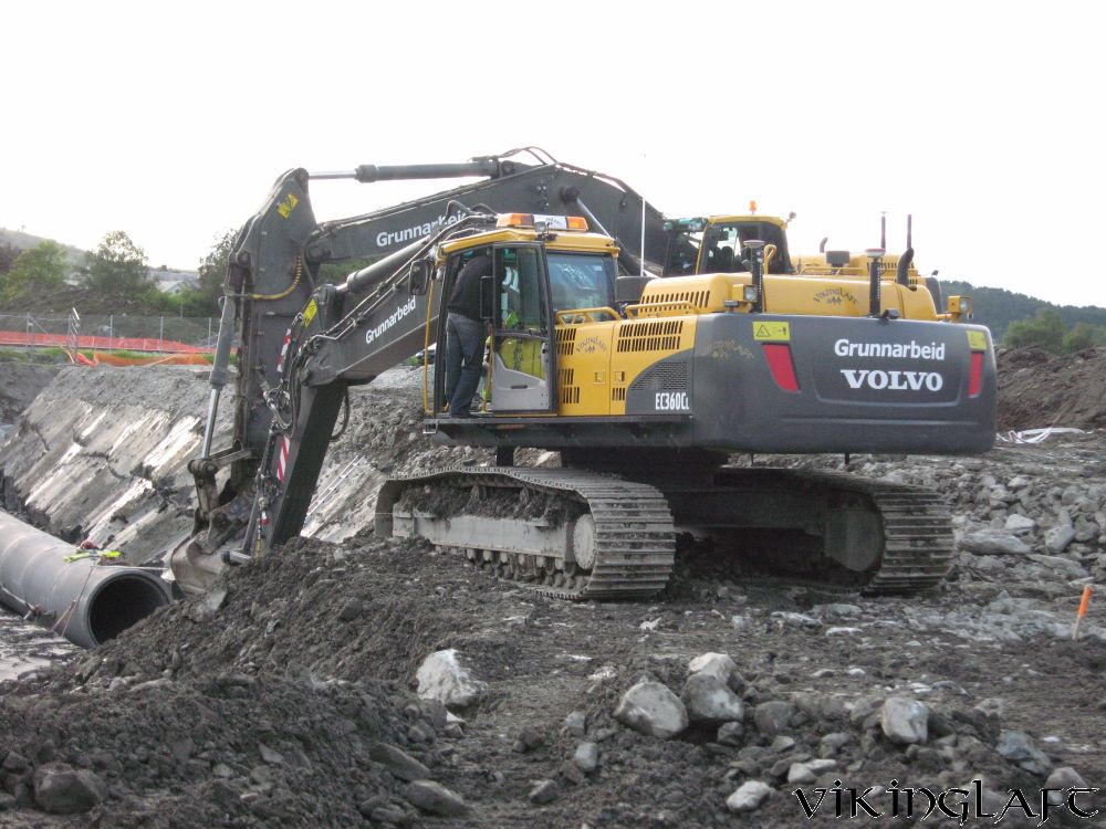 Grunnarbeid, sprengning og graving – bilde 4